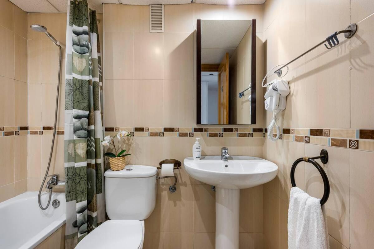 Lunaroom Center & Quiet Guesthouse 马拉加 外观 照片